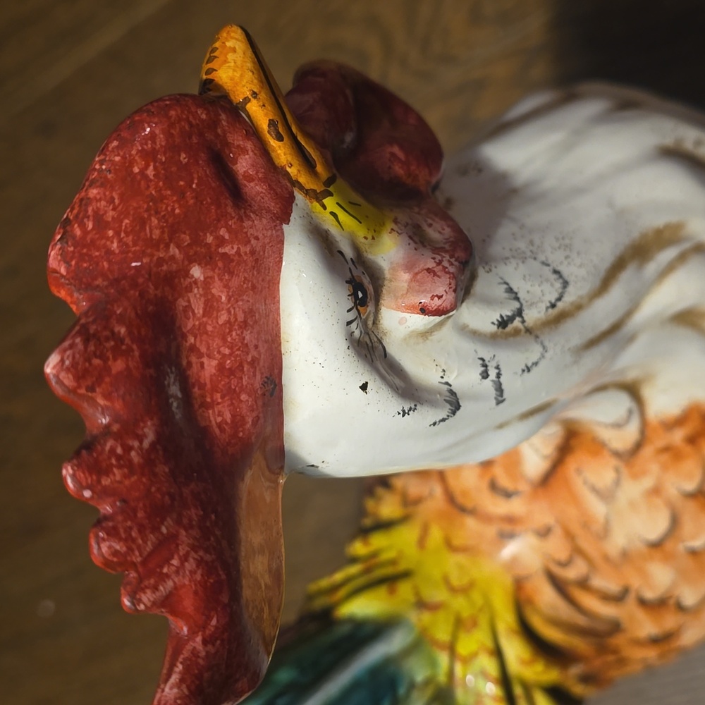 Sur La Table Italian Hand-Painted Ceramic Rooster, Size 12"x5"x15",Retail 399,99 - Picture 3 of 9